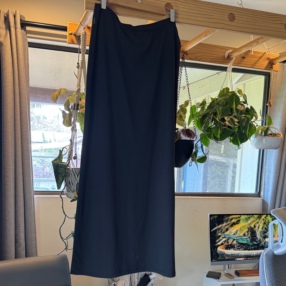 Eddie Bauer Elegant Black Maxi Skirt